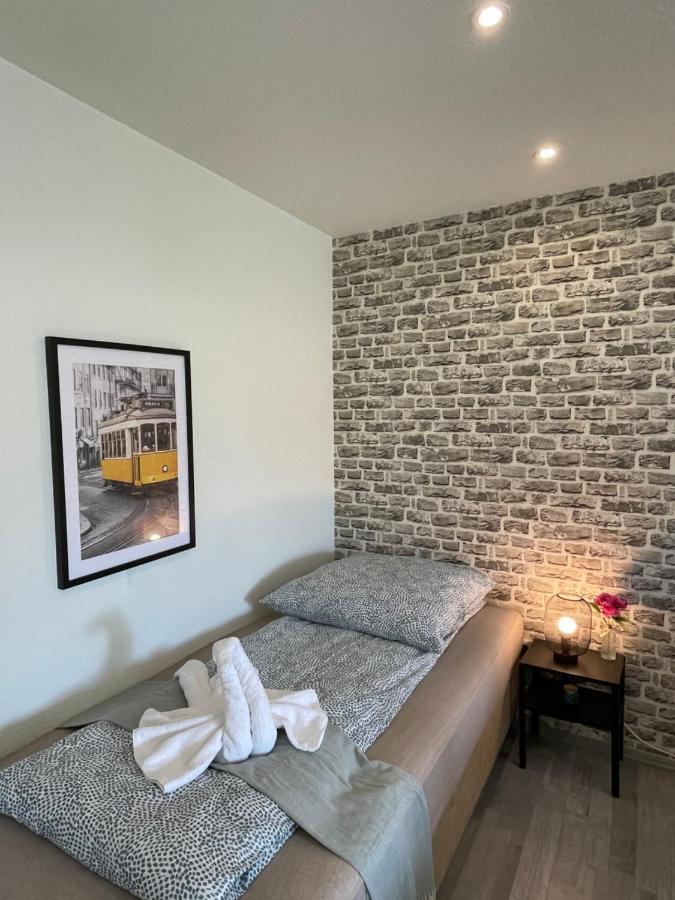 Comfortable Shared Apartment With Private Room In Wesseling Kültér fotó